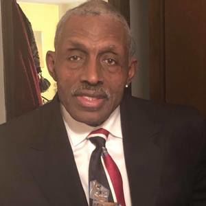 Meet your Posher, Connie